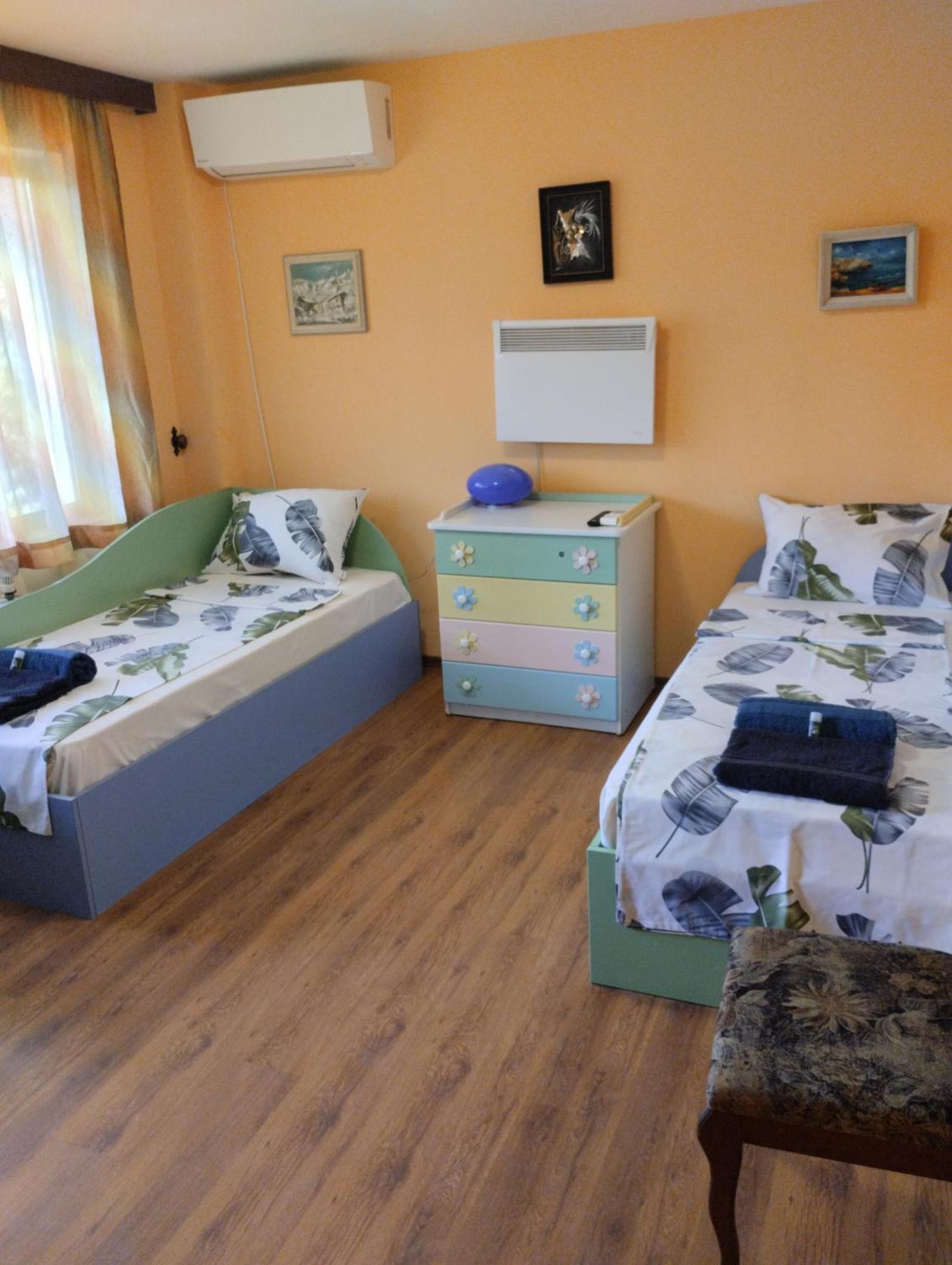 Гери2 Villa Arbanasi Exteriör bild